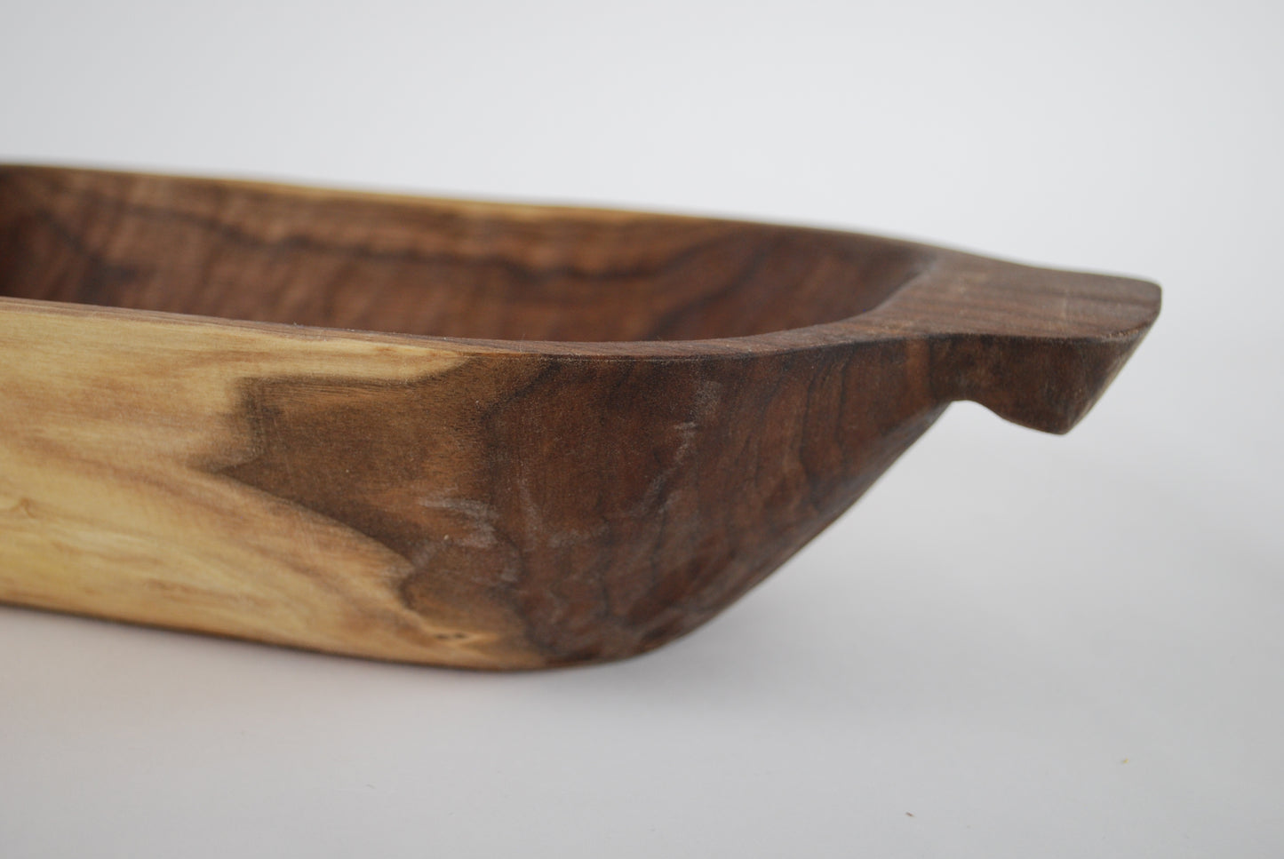 Walnut bowl with handles